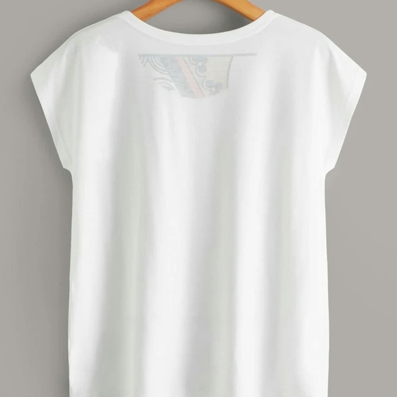 Poker Card Short Sleeve Top in S, M, L - Picture 2 of 3